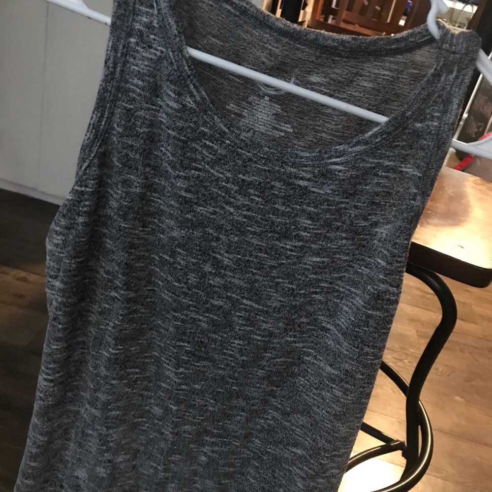 Gray tank top